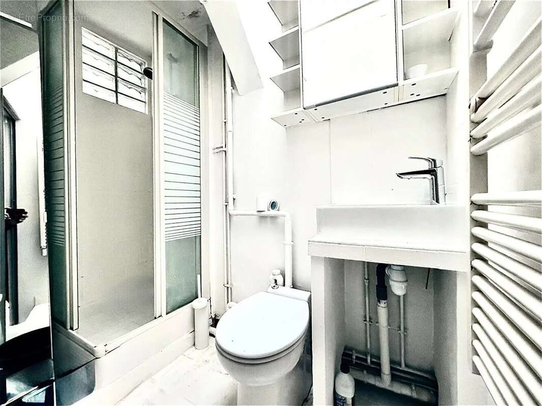 Appartement à PARIS-2E