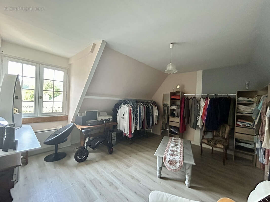 Maison à CANY-BARVILLE