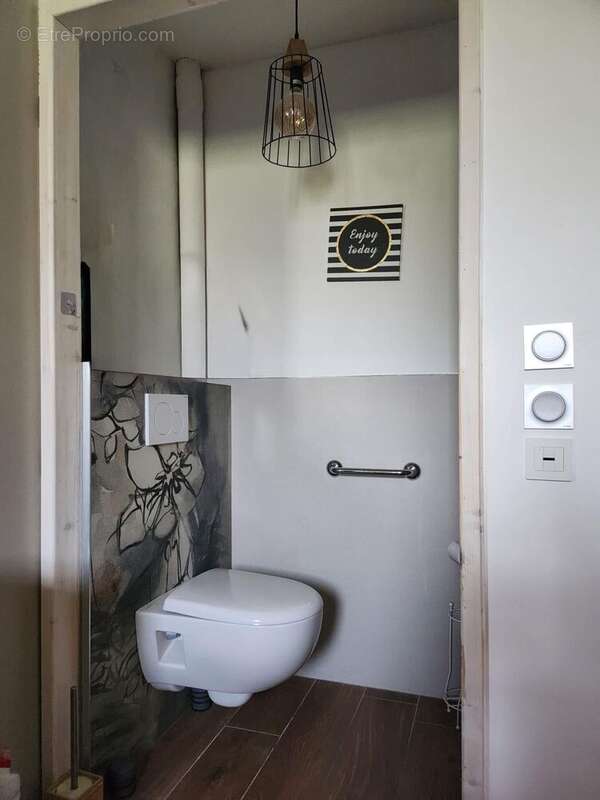 Maison 97 m² à Lye  - photo 9