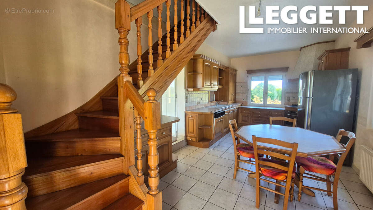 Maison à PLOUNEVEZ-MOEDEC