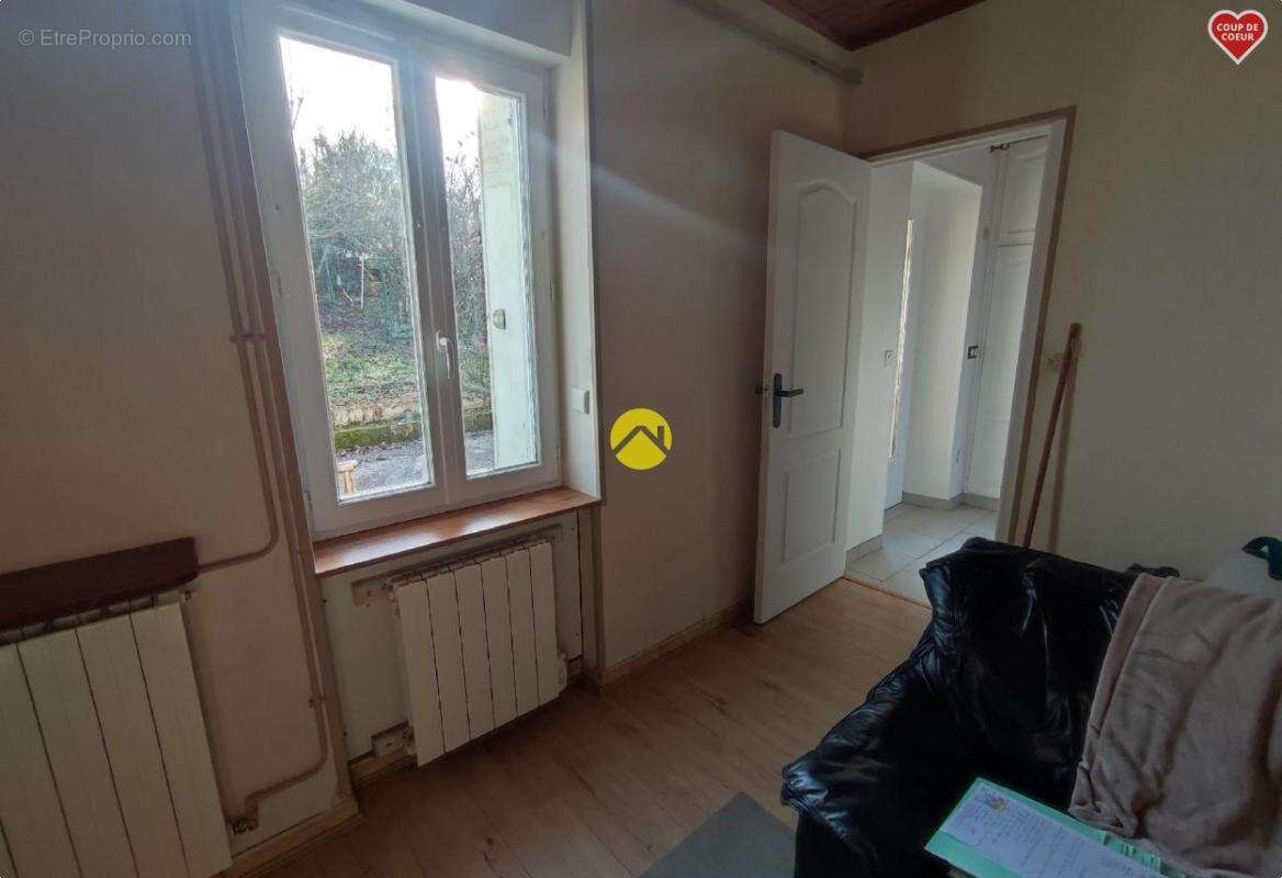 Maison à VAILLY-SUR-SAULDRE