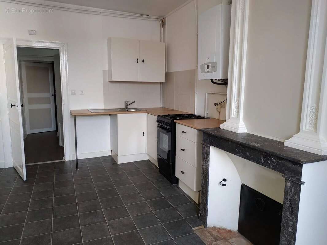 Appartement à CHABANAIS