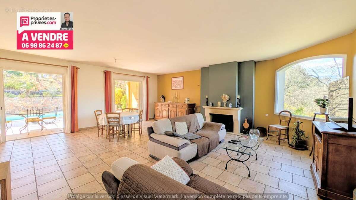 Belle villa recente de 215 m² hab; 160 m² + 2 pieces 50 m². calme et residentiel - photo 7