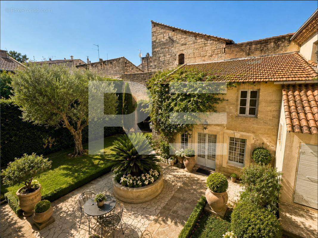 Appartement à SAINT-REMY-DE-PROVENCE