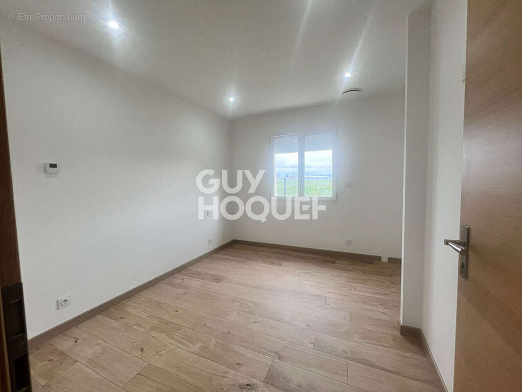 Maison à OS-MARSILLON