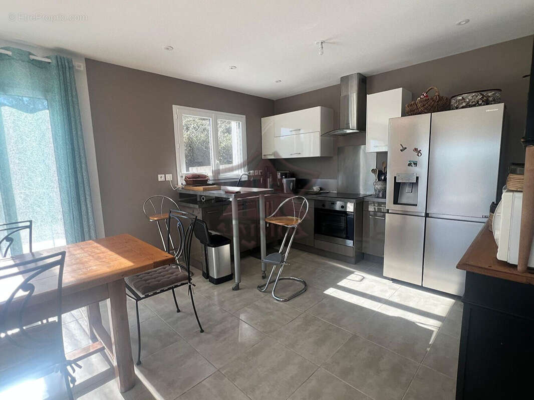 Maison à SAINT-AMBROIX