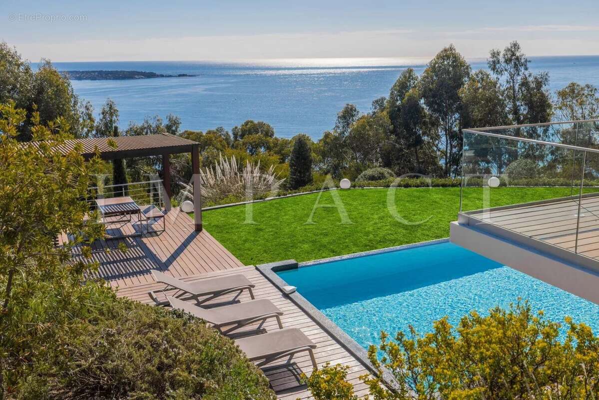 Maison à CANNES