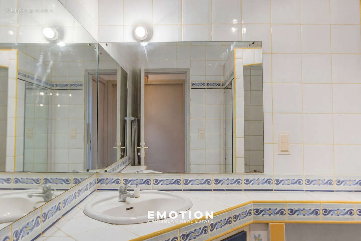 Appartement à LE GOSIER