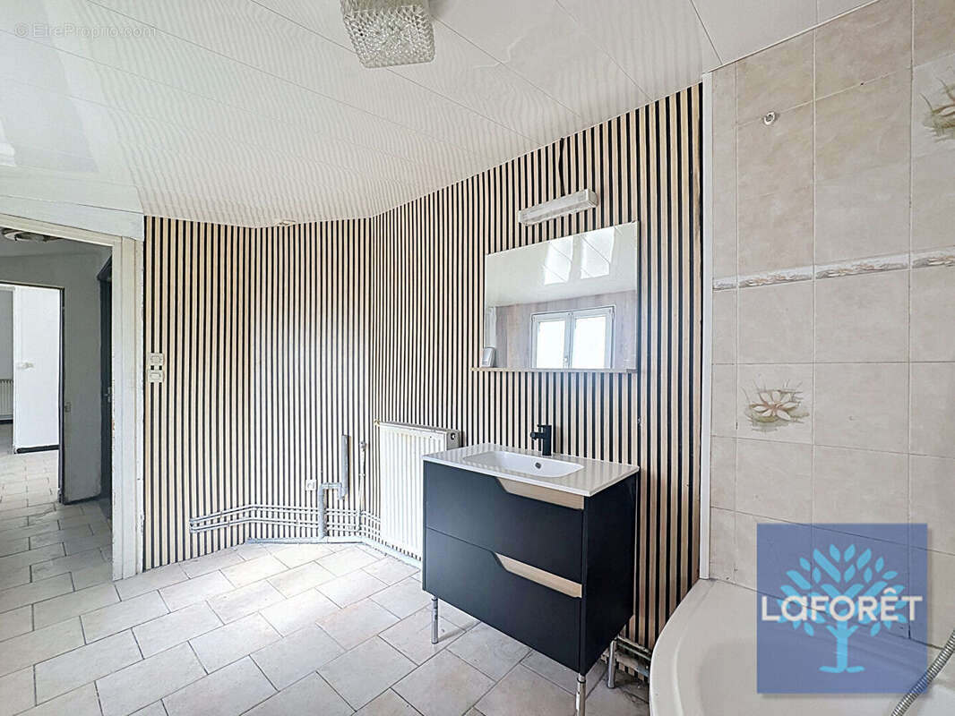 Maison de ville 5 chambres Saint Saulve - photo 10