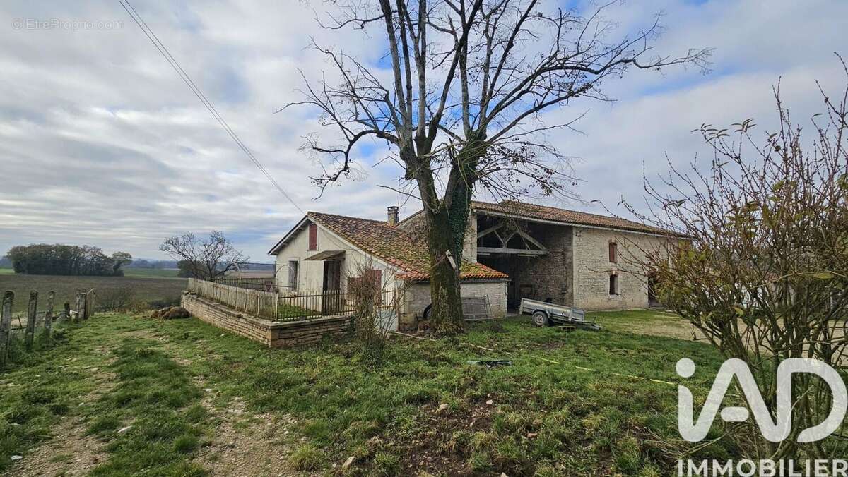 Photo 4 - Maison à EBREON