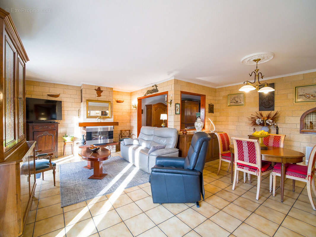 Maison à GASTES