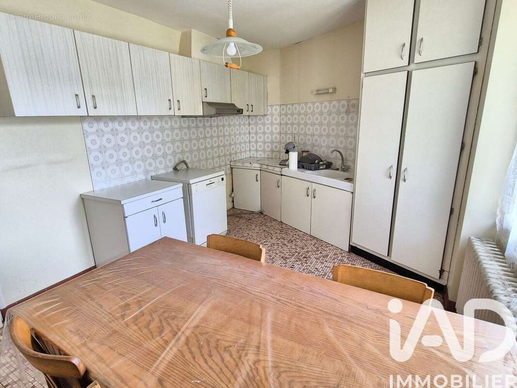 Maison 125 m² à Lasfaillades  - photo 4