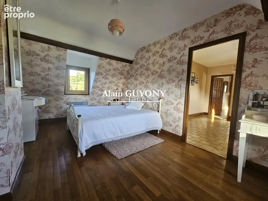 Maison 6 pièces 125 m² à vendre à Pont-L'eveque (14130) - photo 5