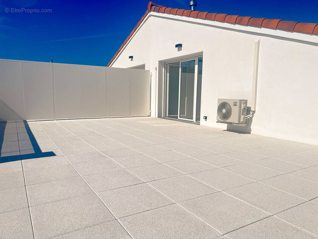 Dernier etage et grande terrasse - photo 1