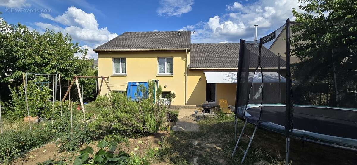 Maison 113 m² à Ecrouves  - photo 3