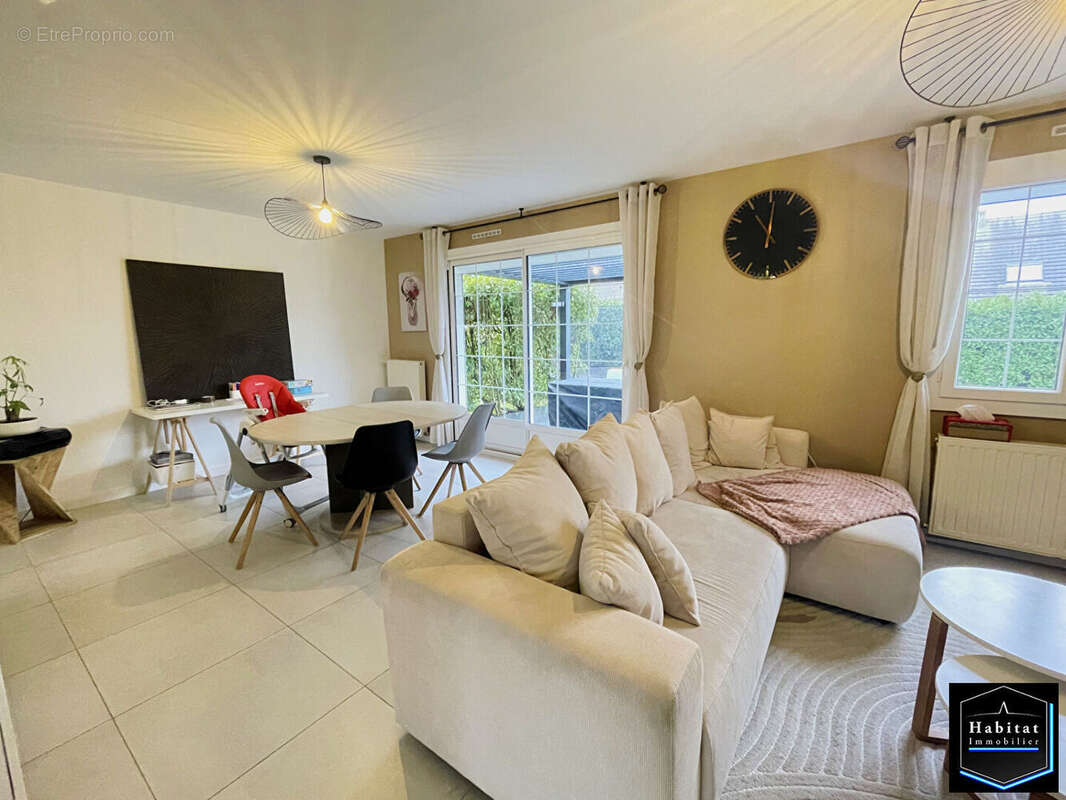 Maison à NANTEUIL-LE-HAUDOUIN