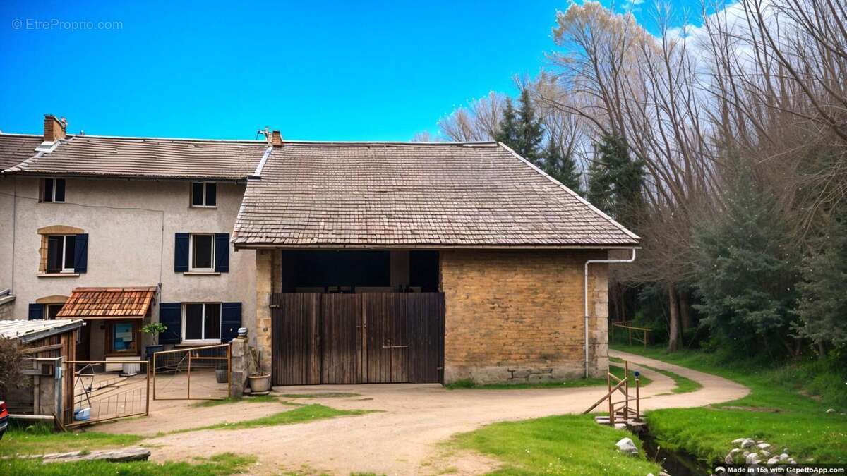 Maison à VIRIVILLE