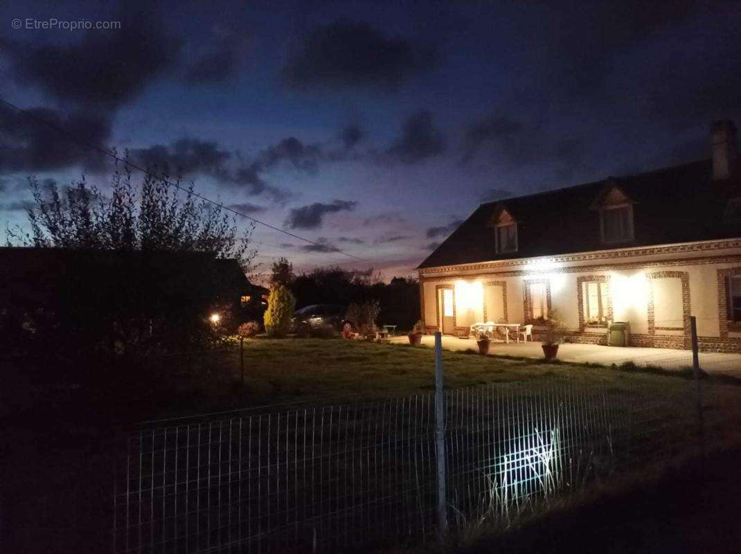 Maison à BEAUMESNIL