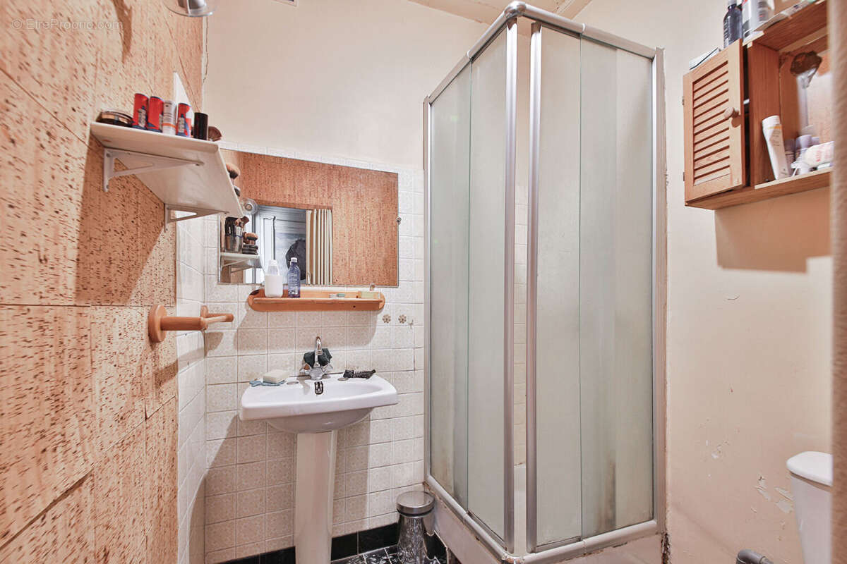 Appartement à PARIS-7E