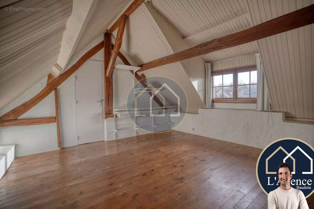 Maison à YERMENONVILLE