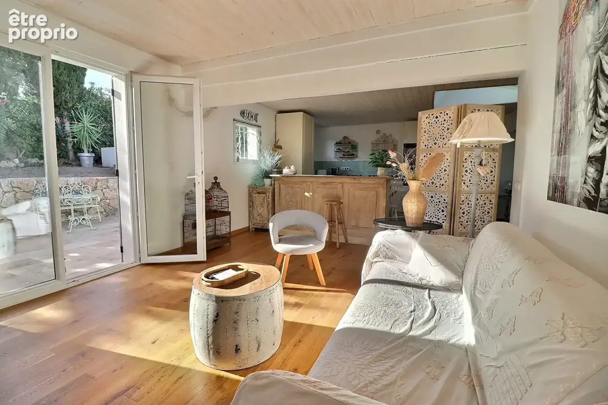 Photo Maison à Saint-Raphael au prix de 455 000€