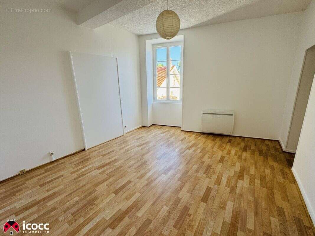 Appartement 192 m² à Mareuil-Sur-Lay-Dissais  - photo 6