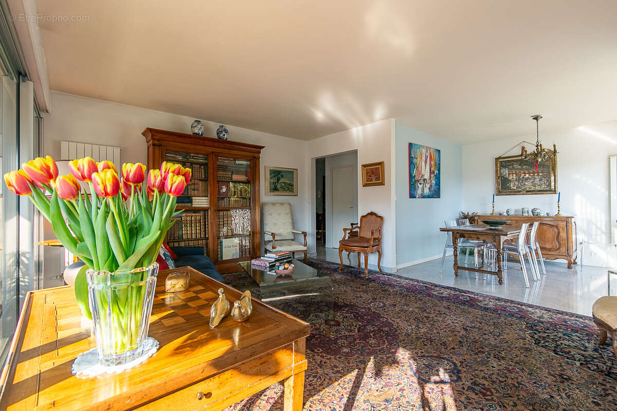 Appartement à MARSEILLE-9E