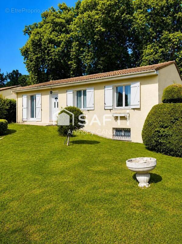 Photo 1 - Maison à BLANQUEFORT