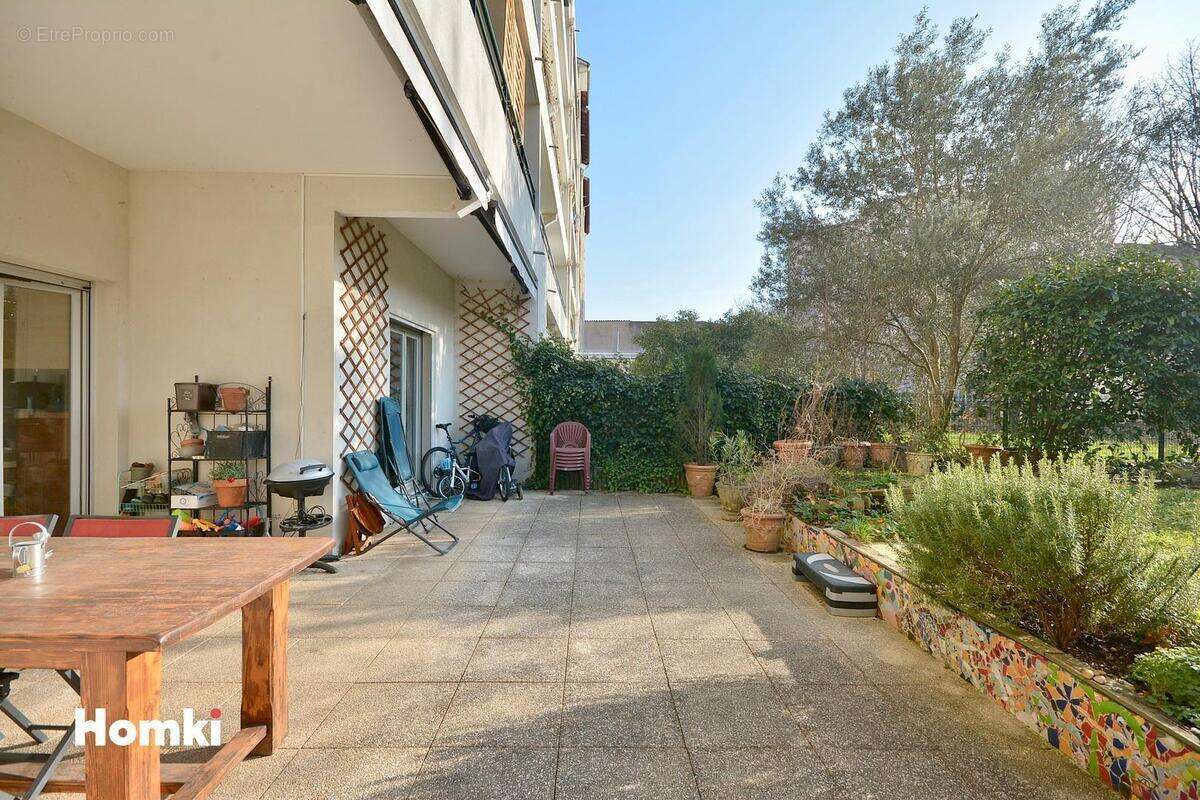 Appartement à LYON-9E