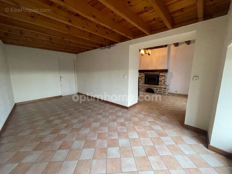 Maison à VILLEFAVARD