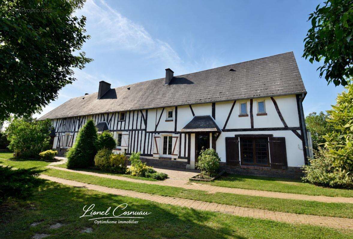 À 4 min de Saint-André-de-l'Eure – Authentique maison normande de 1743 – 213 m² - photo 2