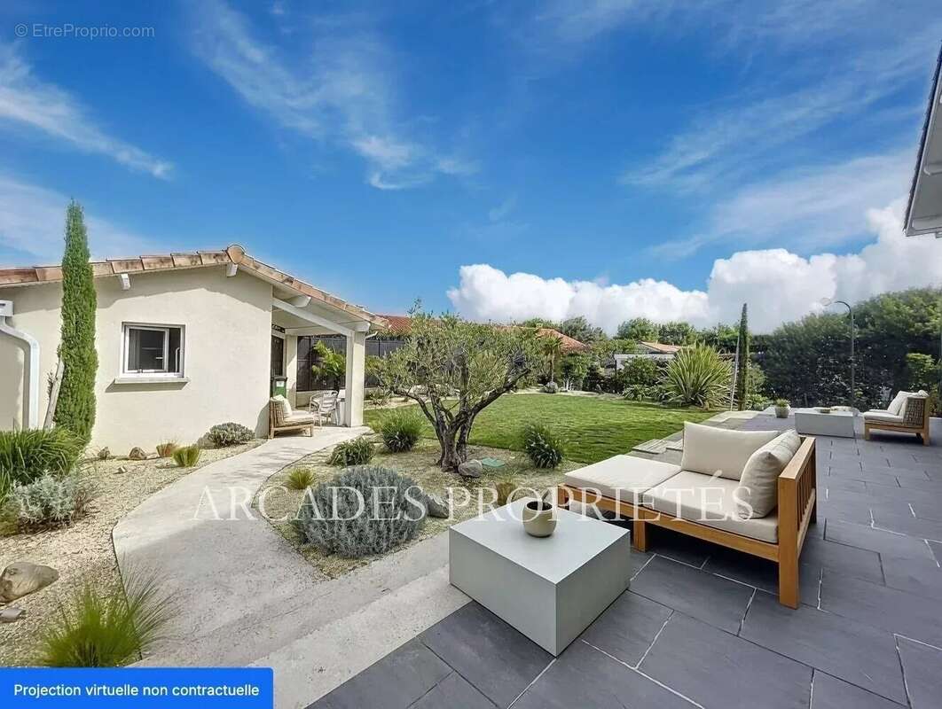 Maison à LE VERDON-SUR-MER