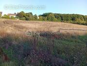 Terrain à SAINTE-GENEVIEVE