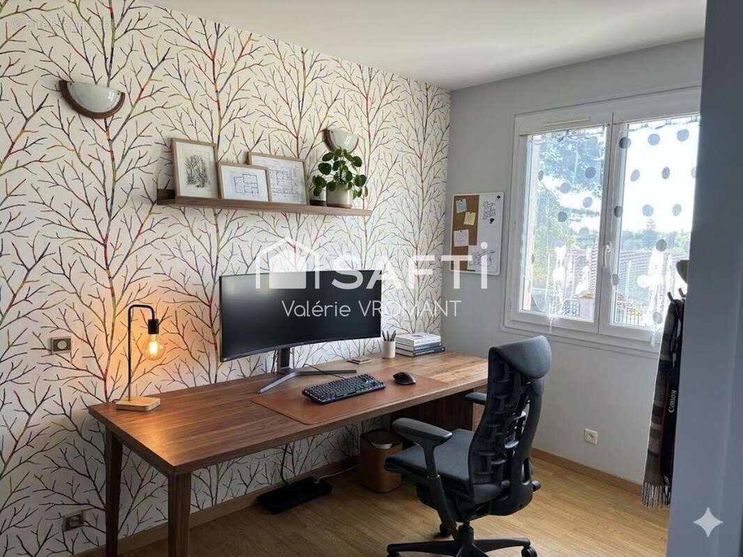 Photo 5 - Maison à LUZILLE