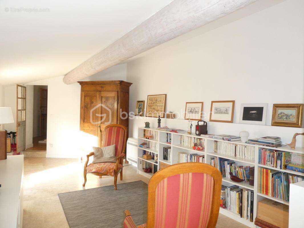 Maison à MAUSSANE-LES-ALPILLES