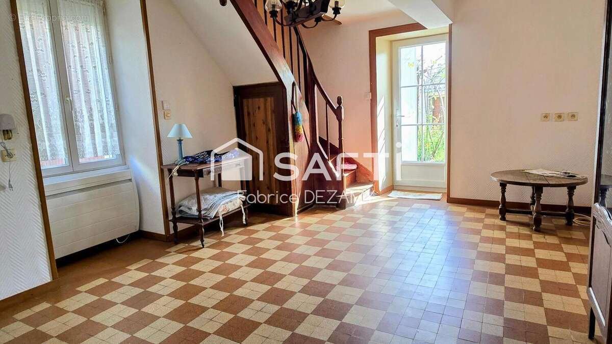Maison 160 m² à Moutiers-Sur-Le-Lay  - photo 3
