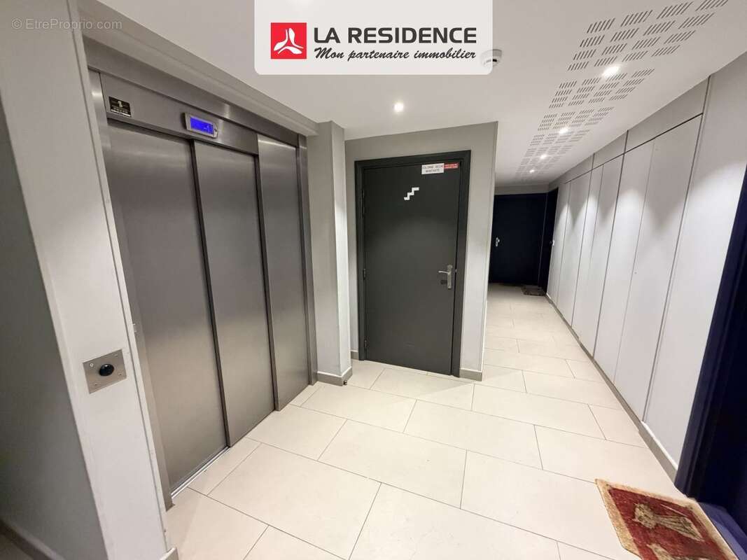 Appartement 57 m² à Montigny-Les-Cormeilles  - photo 2