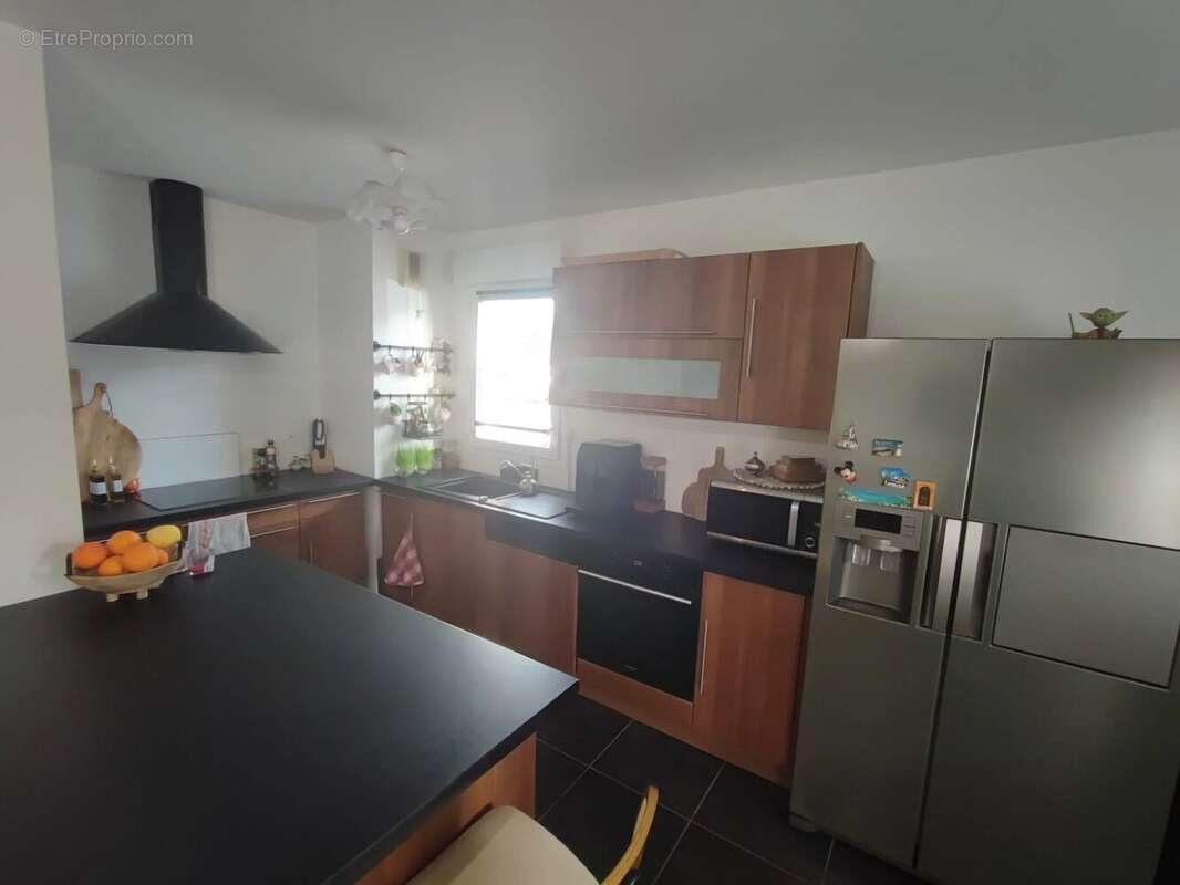 Appartement à SOLLIES-PONT