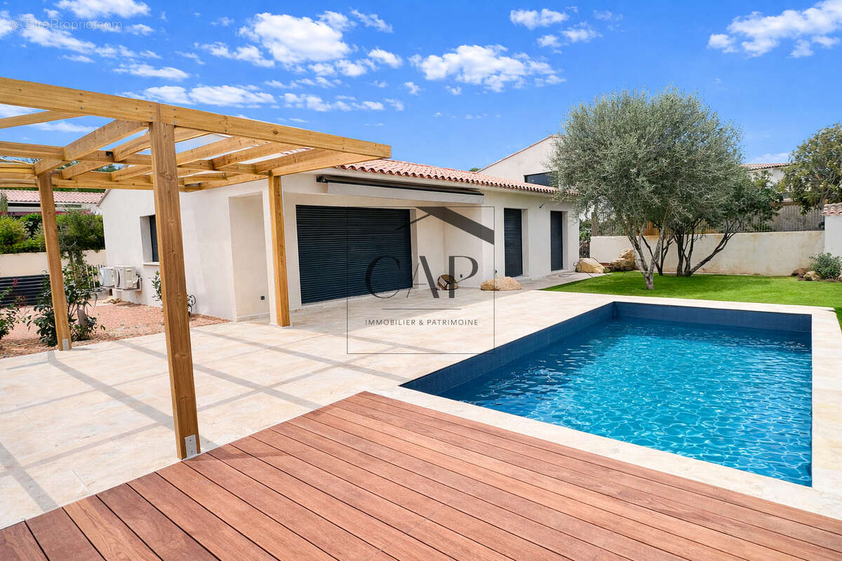 Villa individuelle T4 neuve de 110 m2 avec piscine, jardin, garage et vue dégagée  Sainte-Lucie de Porto-Vecch - photo 15