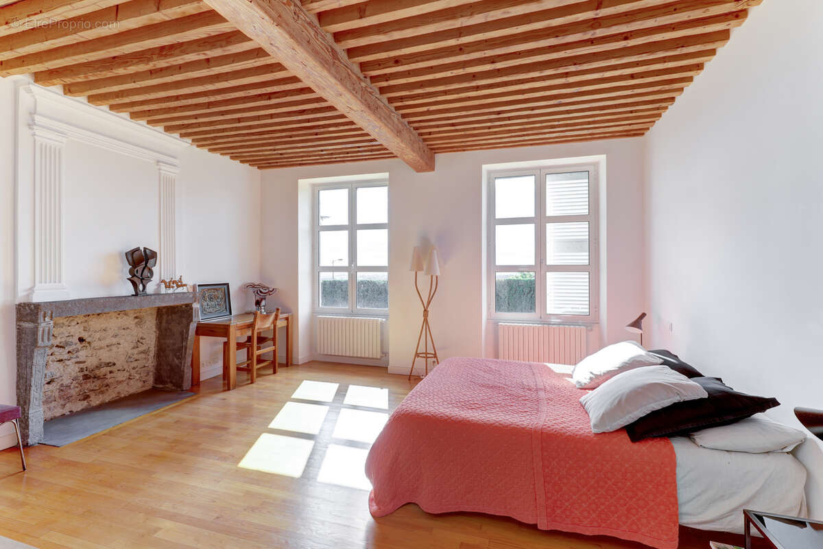 Maison à CHATEAUGAY