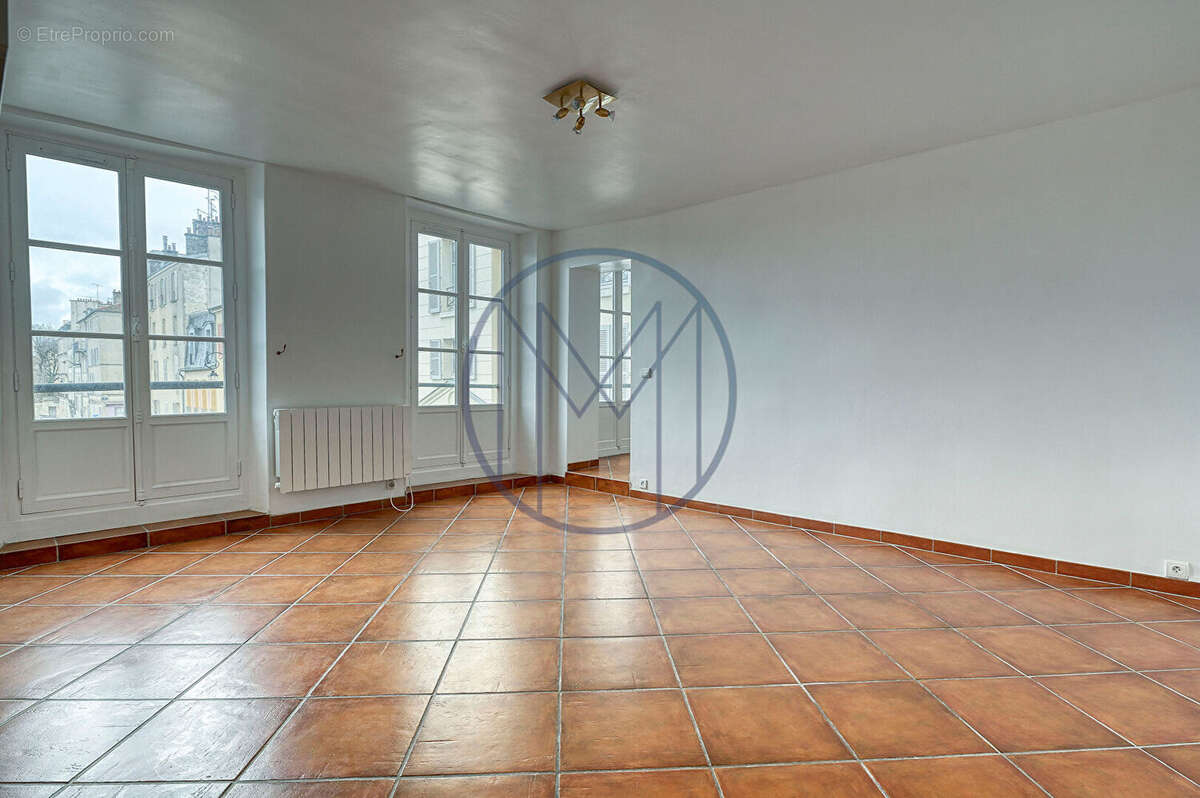 Appartement à VERSAILLES