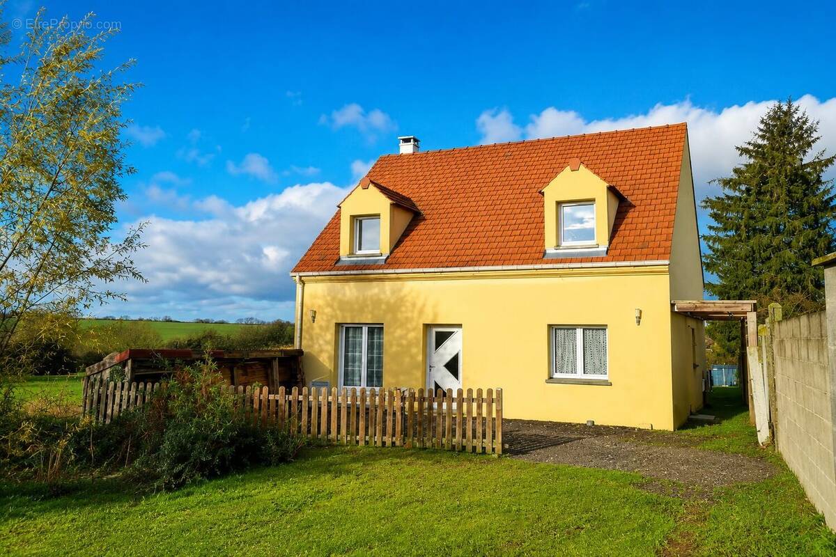 Maison à PRONLEROY