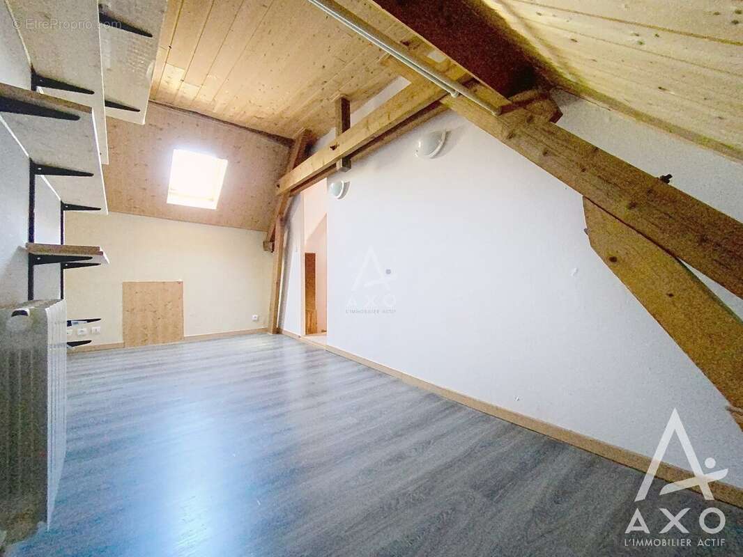 Maison à MENETREOL-SUR-SAULDRE