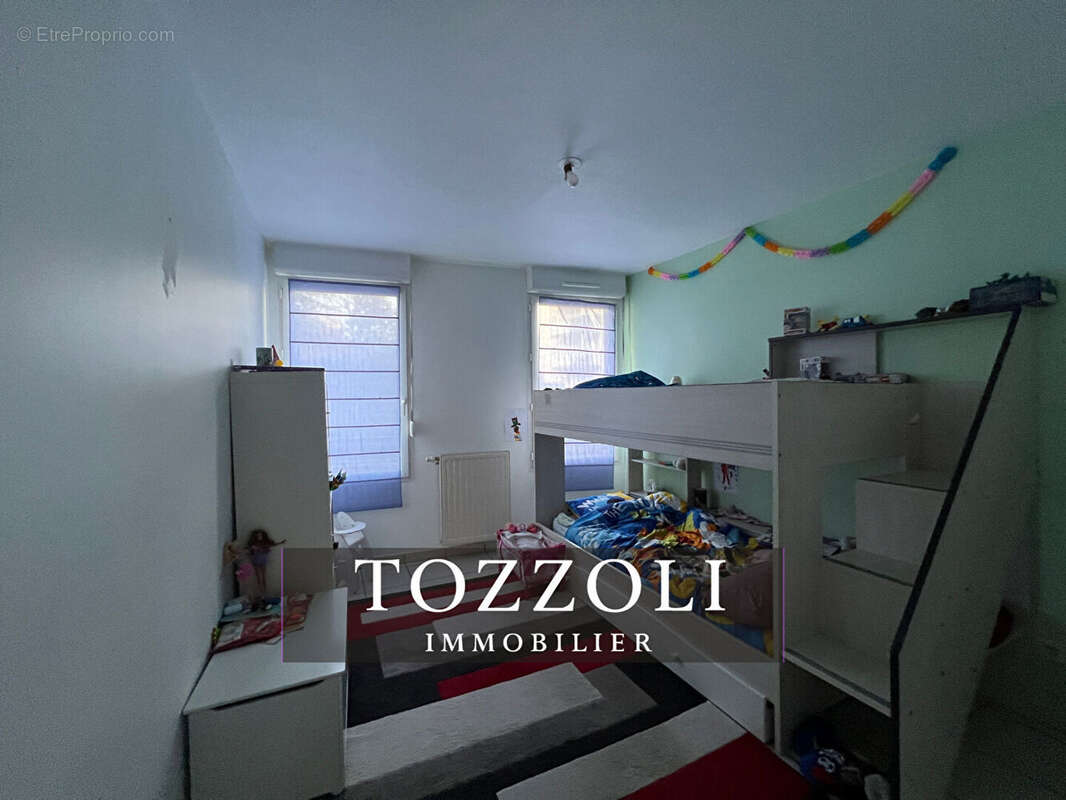 Appartement à LA VERPILLIERE