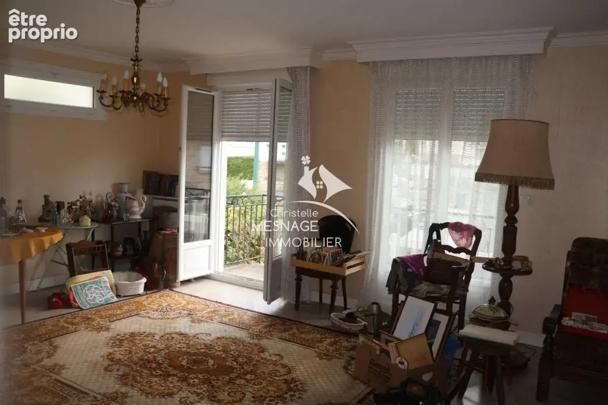 À vendre chez Christelle Mesnage Immobilier - Aux portes imm - photo 3