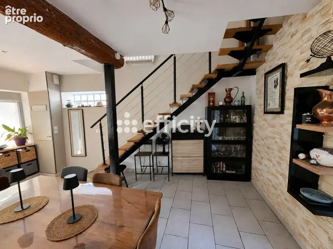 Maison 6 pièces 162 m² à vendre à Chazay-D'azergues (69380) - photo 6