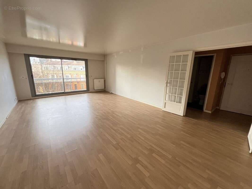 Appartement à COMPIEGNE