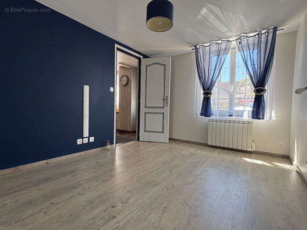 Maison à HUISSEAU-SUR-COSSON