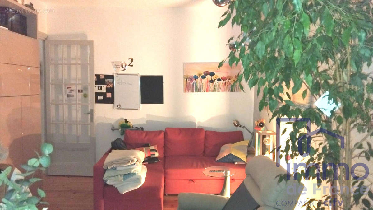Appartement à SAINT-ETIENNE