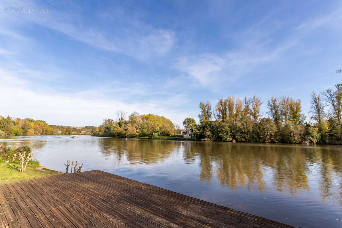 Maison à SAINT-SYLVESTRE-SUR-LOT